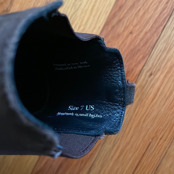 Women’s Thursday Duchess Chelsea Boot - Picture 8 of 11